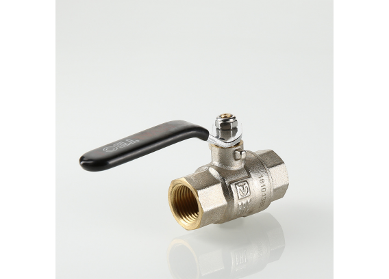 Кран шаровой латунный Valtec Perfect 1/2 ВР ручка рычаг VT.314.N.04