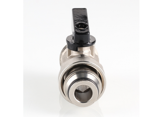 Кран шаровой латунный Valtec 3/4 НР ручка флажок, с переходом на евроконус VTc.720.NE.0005