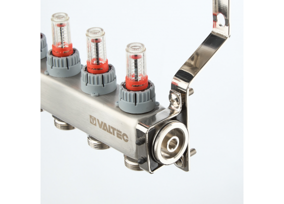 Коллекторная группа Valtec из нержавеющей стали, 1" x 3/4" ЕК на 2 выхода, с регулирующими клапанами и расходомерами, без сервисной группы VTc.579.EMN.0602