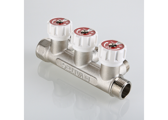 Коллектор распределительный Valtec из никелированной латуни, 3/4" x 1/2" на 2 контура, с регулирующими вентилями VTc.570.N.0502