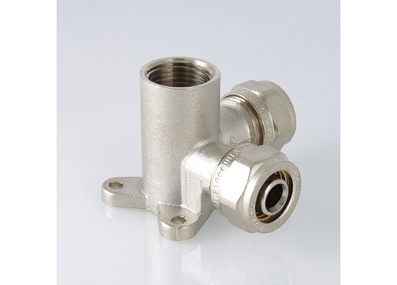 Обжимная проходная водорозетка Valtec 16 мм. x 1/2" с креплением VTm.334.N.160416